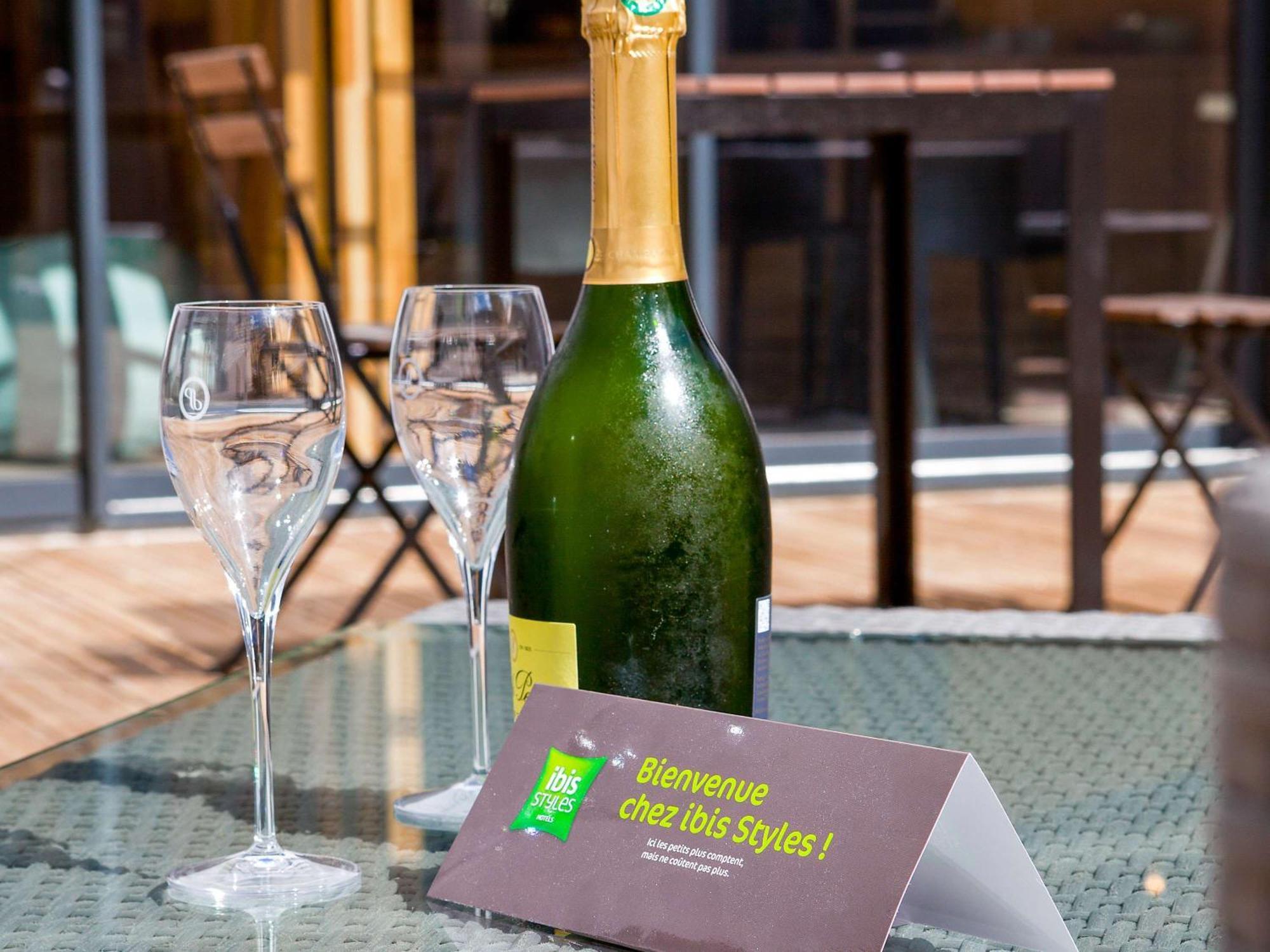 Ibis Styles Chalons En Champagne Centre 호텔 외부 사진
